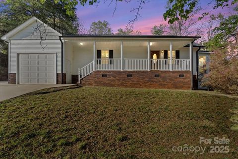 902 Cornelius Road Mooresville NC 28117