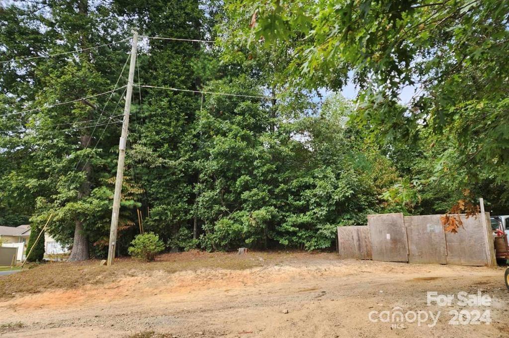 3967 Howard Gap Road