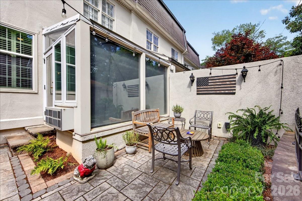Perrin Place - Residential