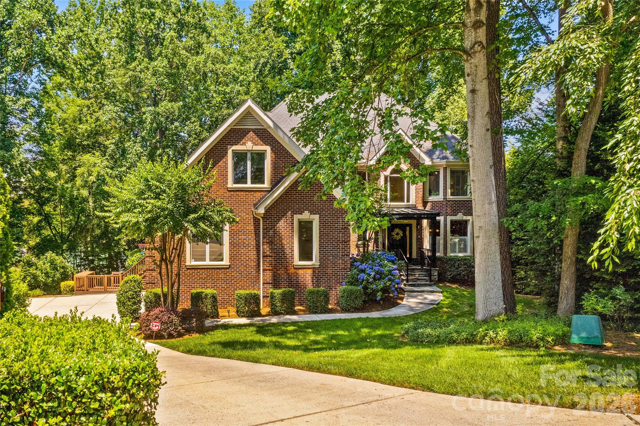 155 Lynn Cove Lane
