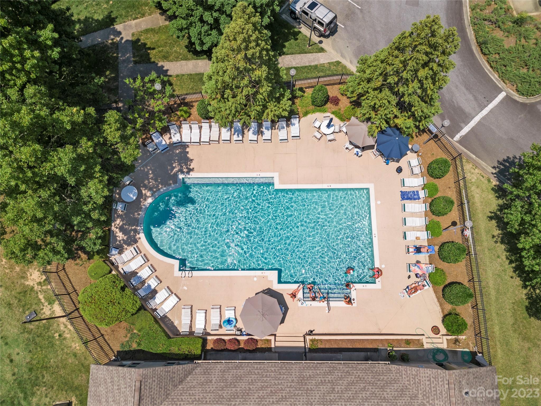 The Yachtsman - Residential