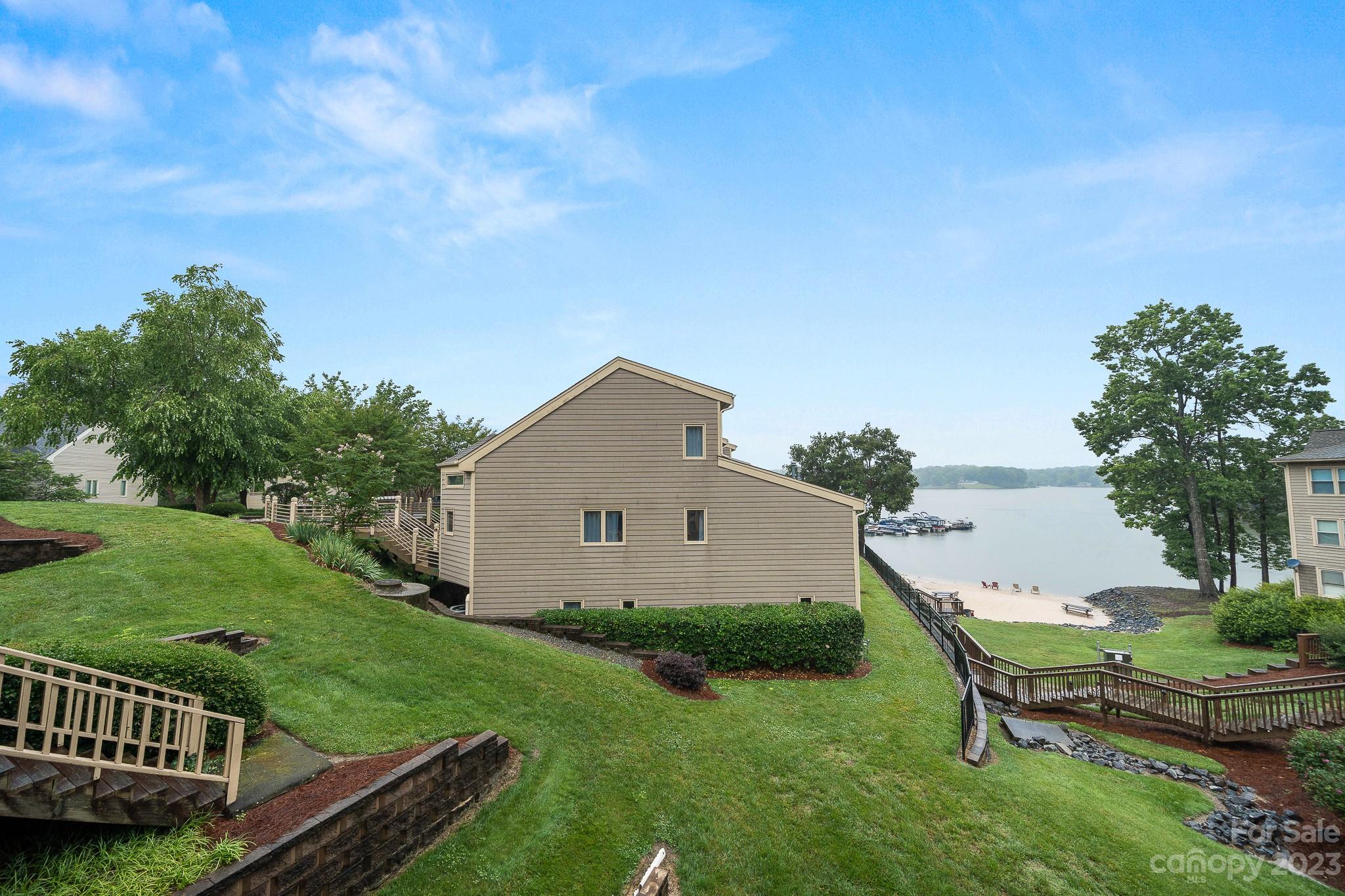 The Yachtsman - Residential