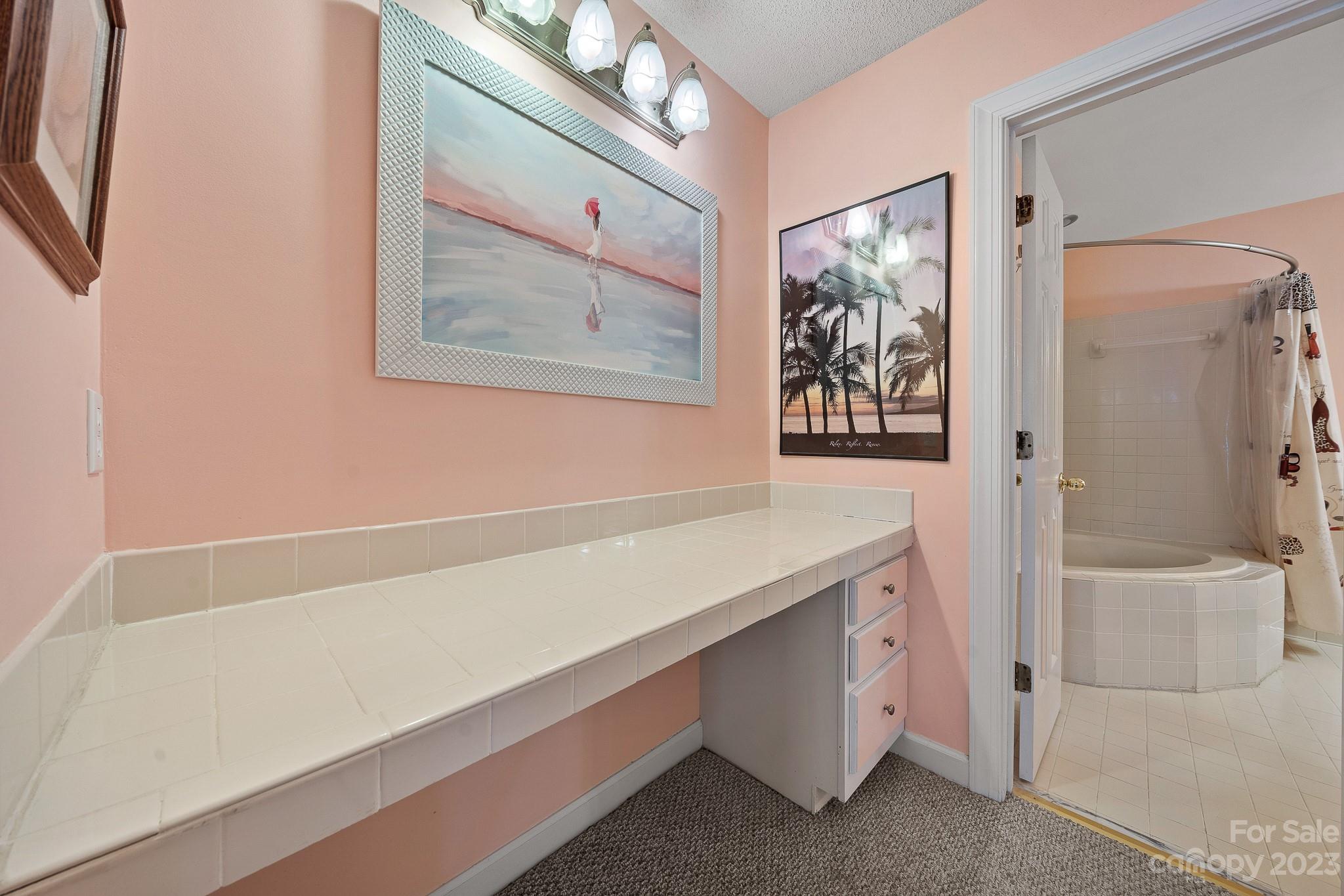 The Yachtsman - Residential