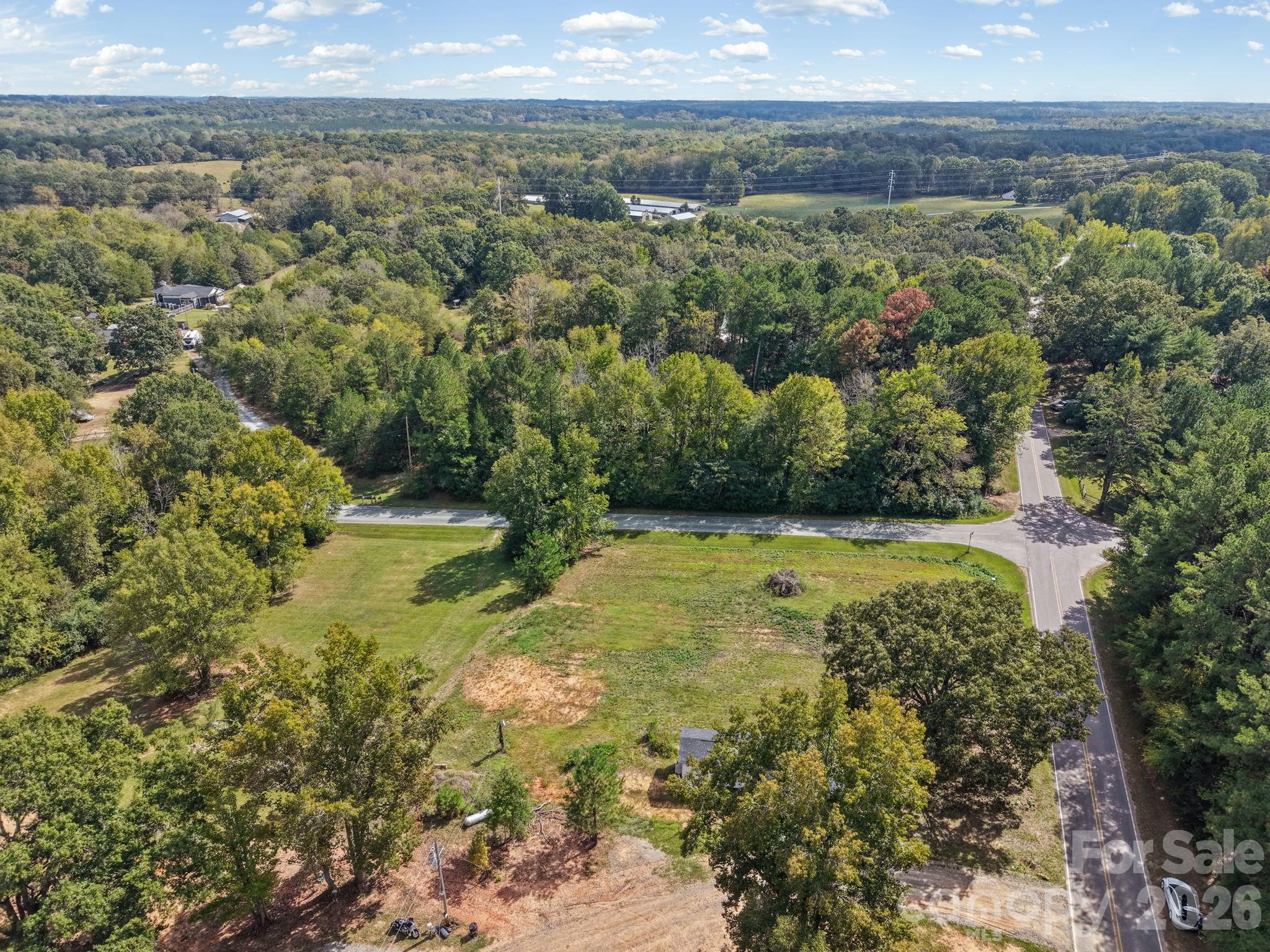 4906 Tom Starnes Road