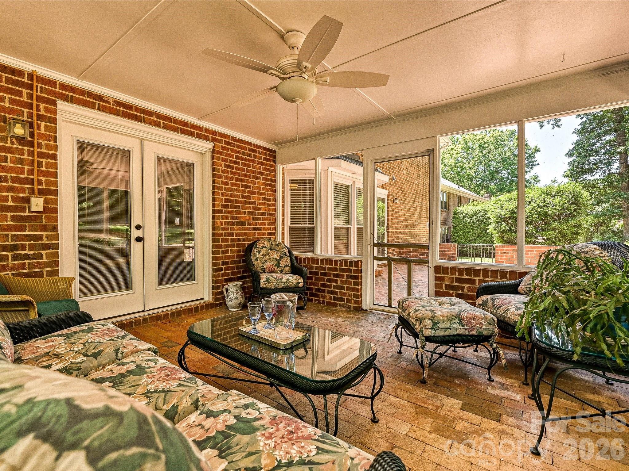 Wolfe Ridge - Residential