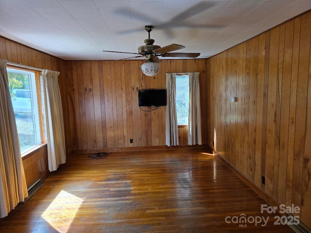 123 Indian Trail