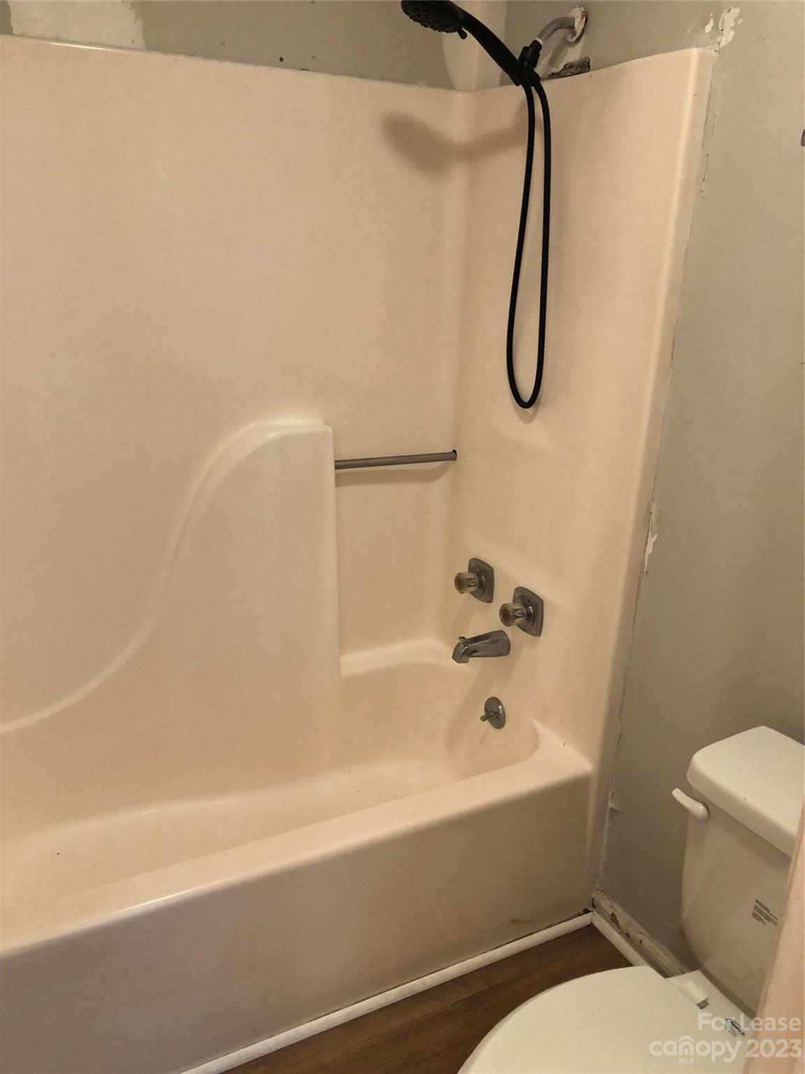 Oak Park - Residential Lease