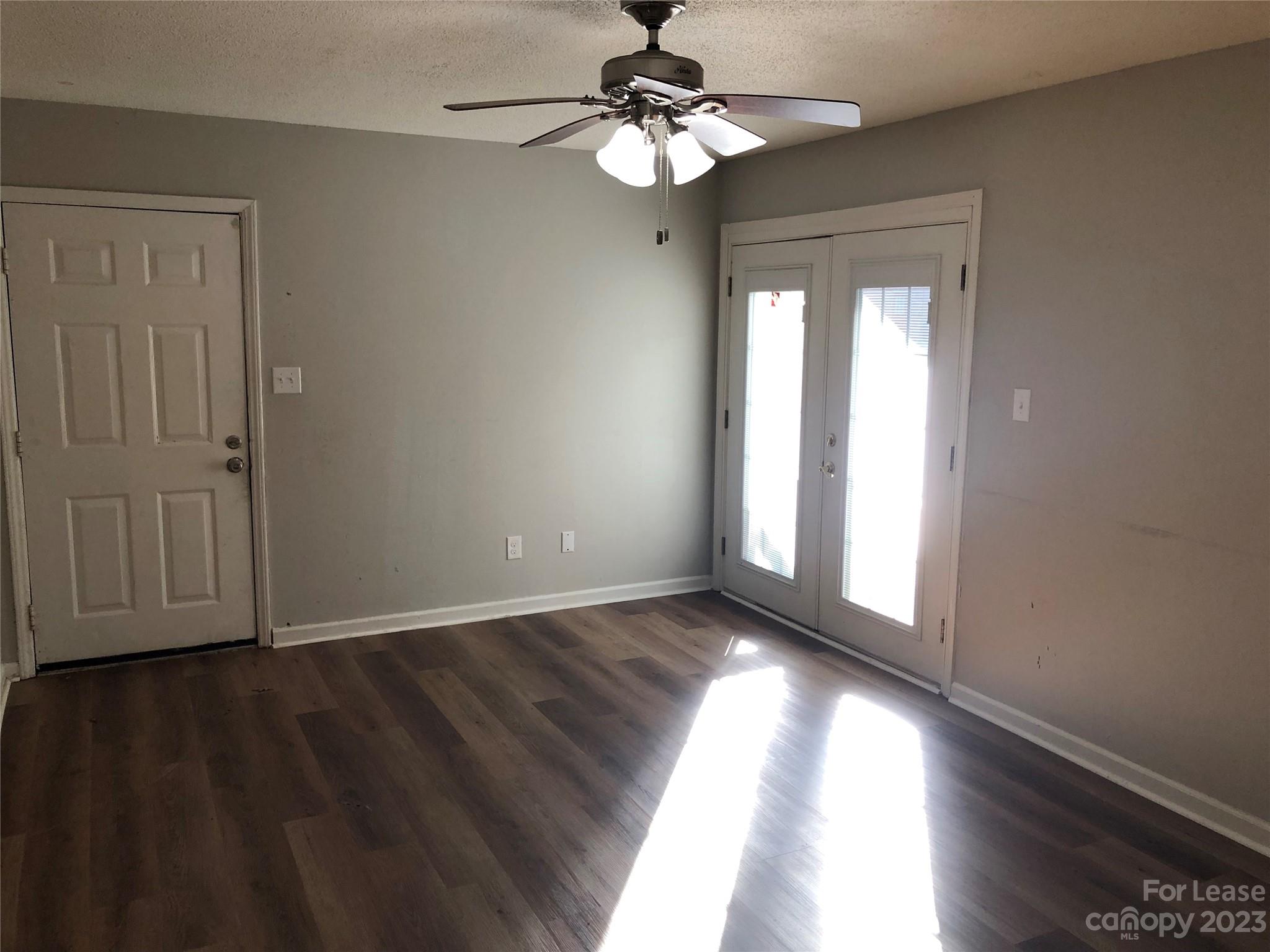 Oak Park - Residential Lease