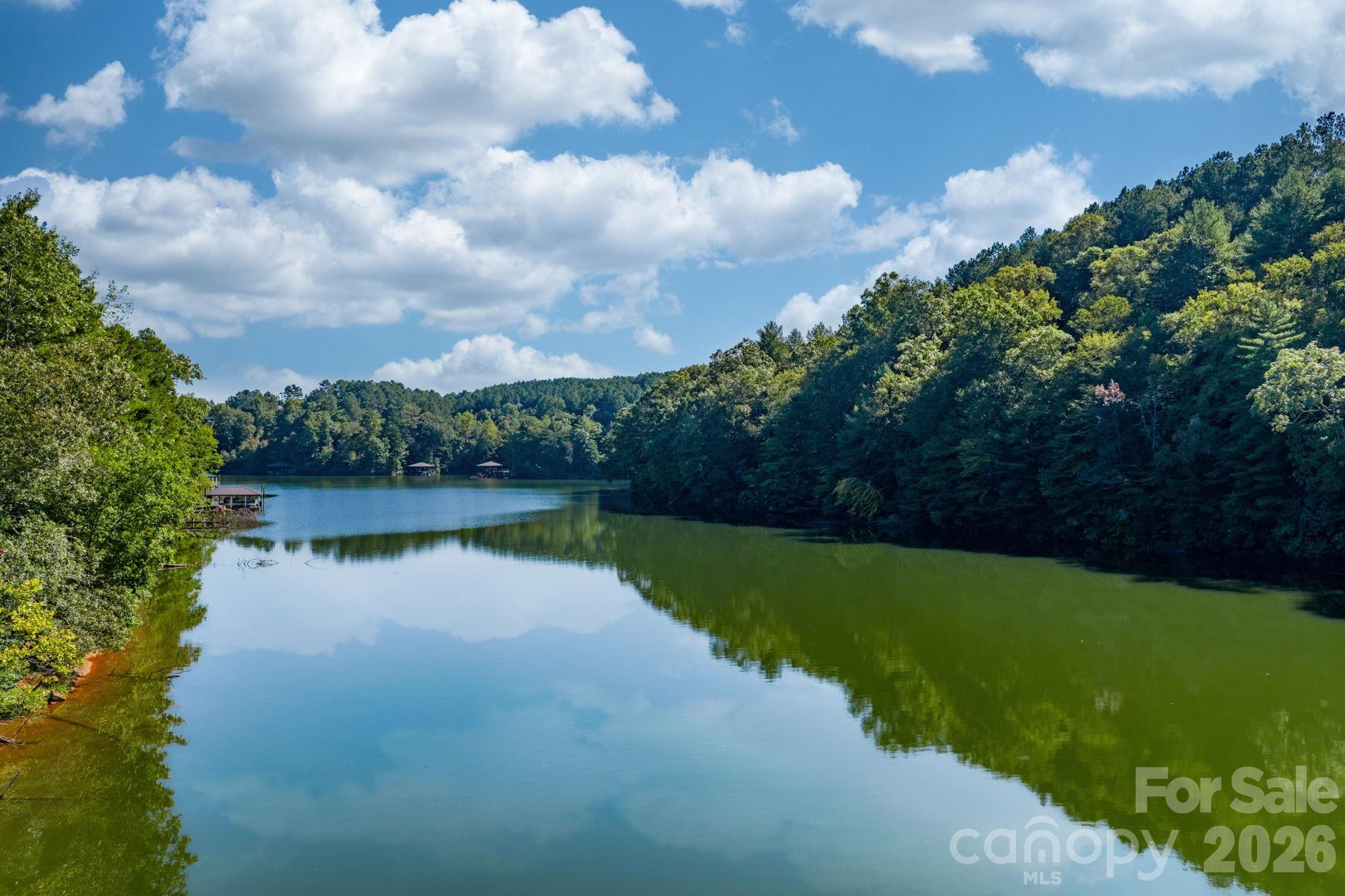 Paradise Harbor - Residential