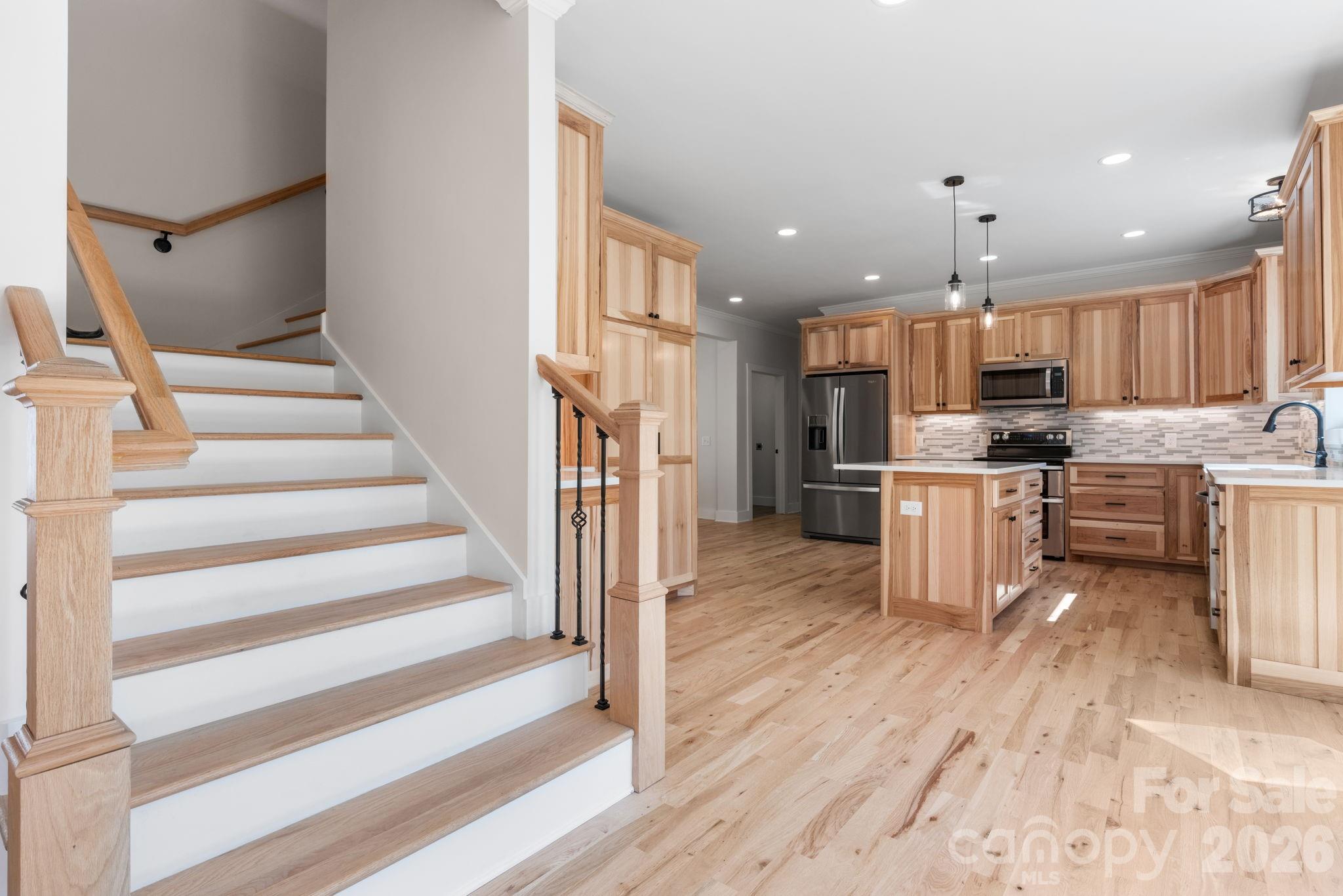 Paradise Harbor - Residential