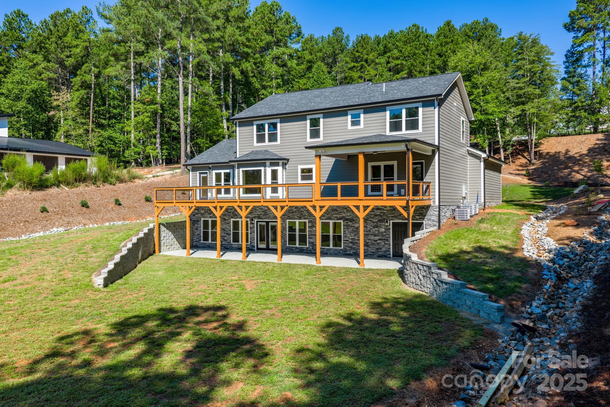 2366 W Paradise Harbor Drive