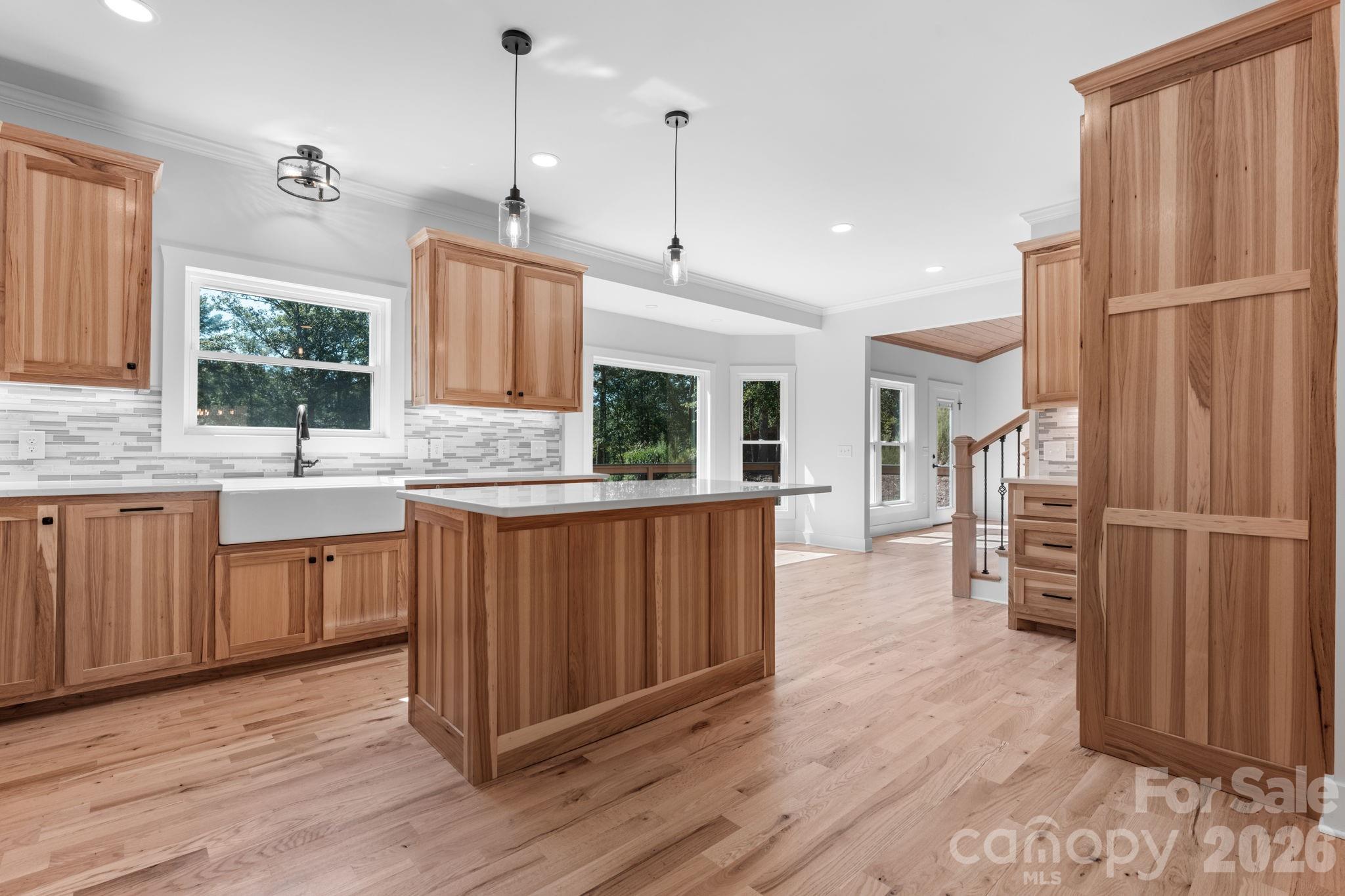 Paradise Harbor - Residential