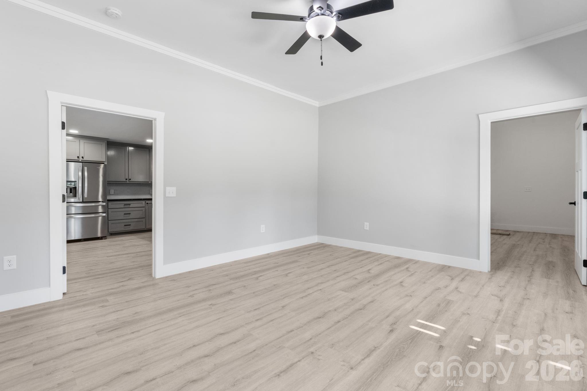 Paradise Harbor - Residential