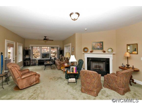 Summit Springs - Residential