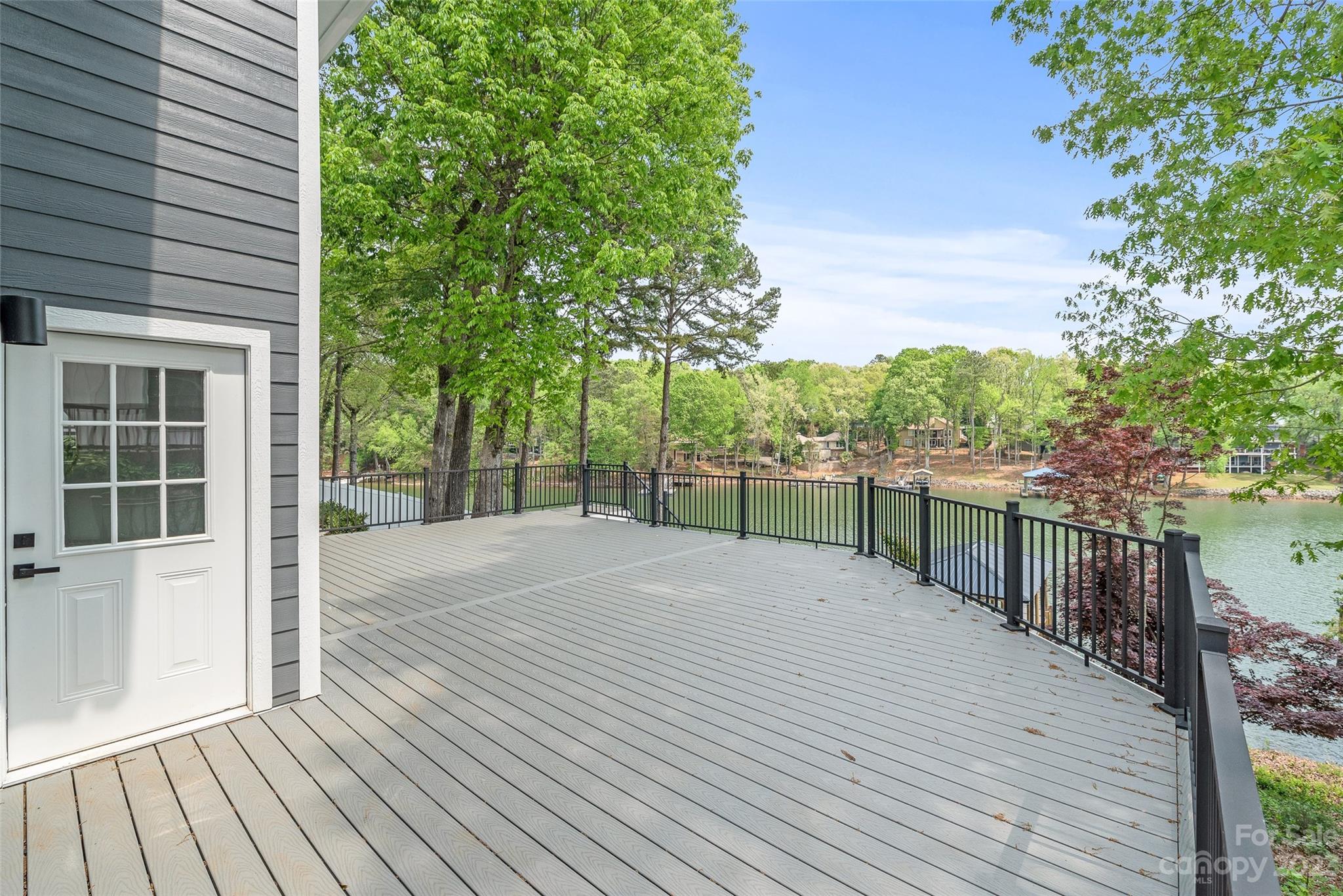 Tega Cay - Residential