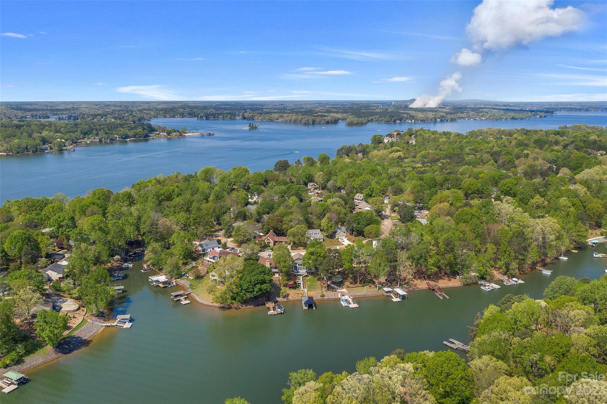 Tega Cay - Residential