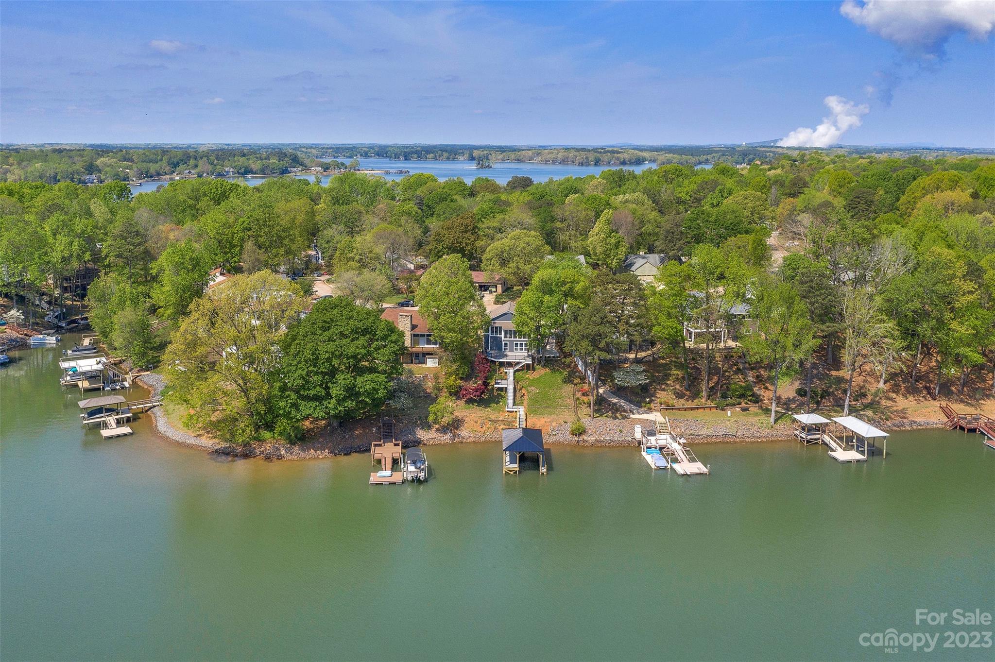 Tega Cay - Residential