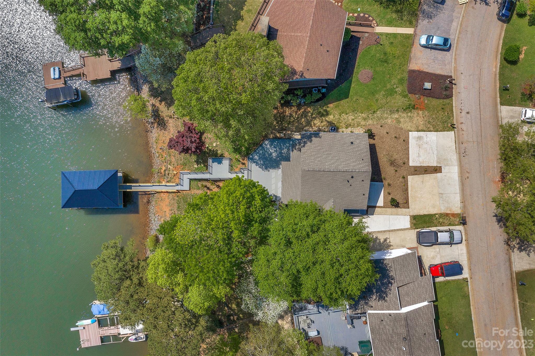 Tega Cay - Residential