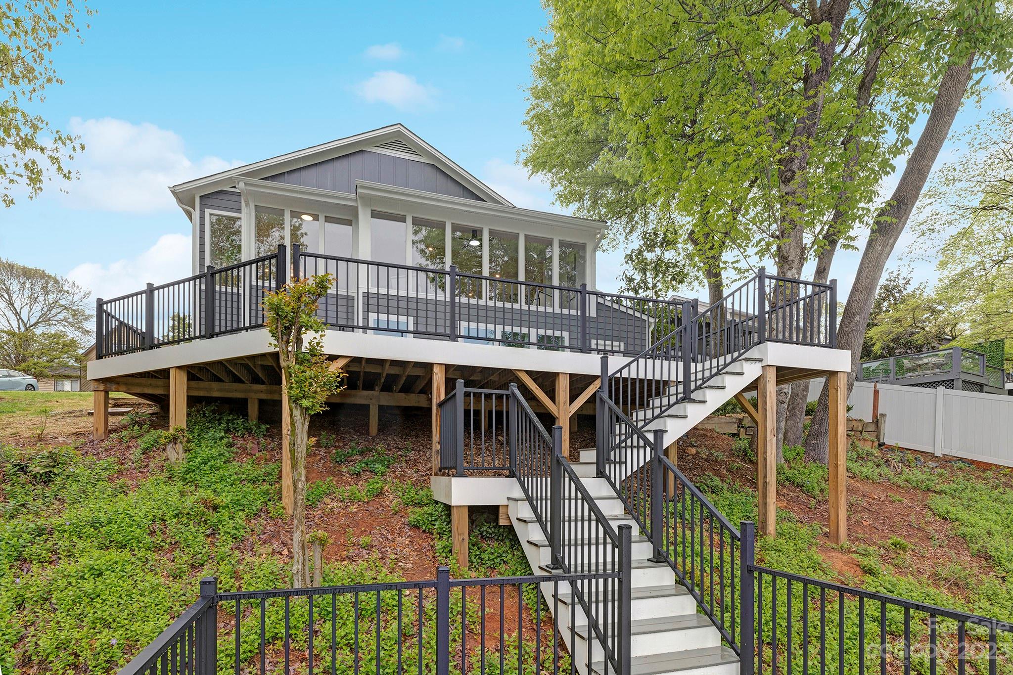 Tega Cay - Residential