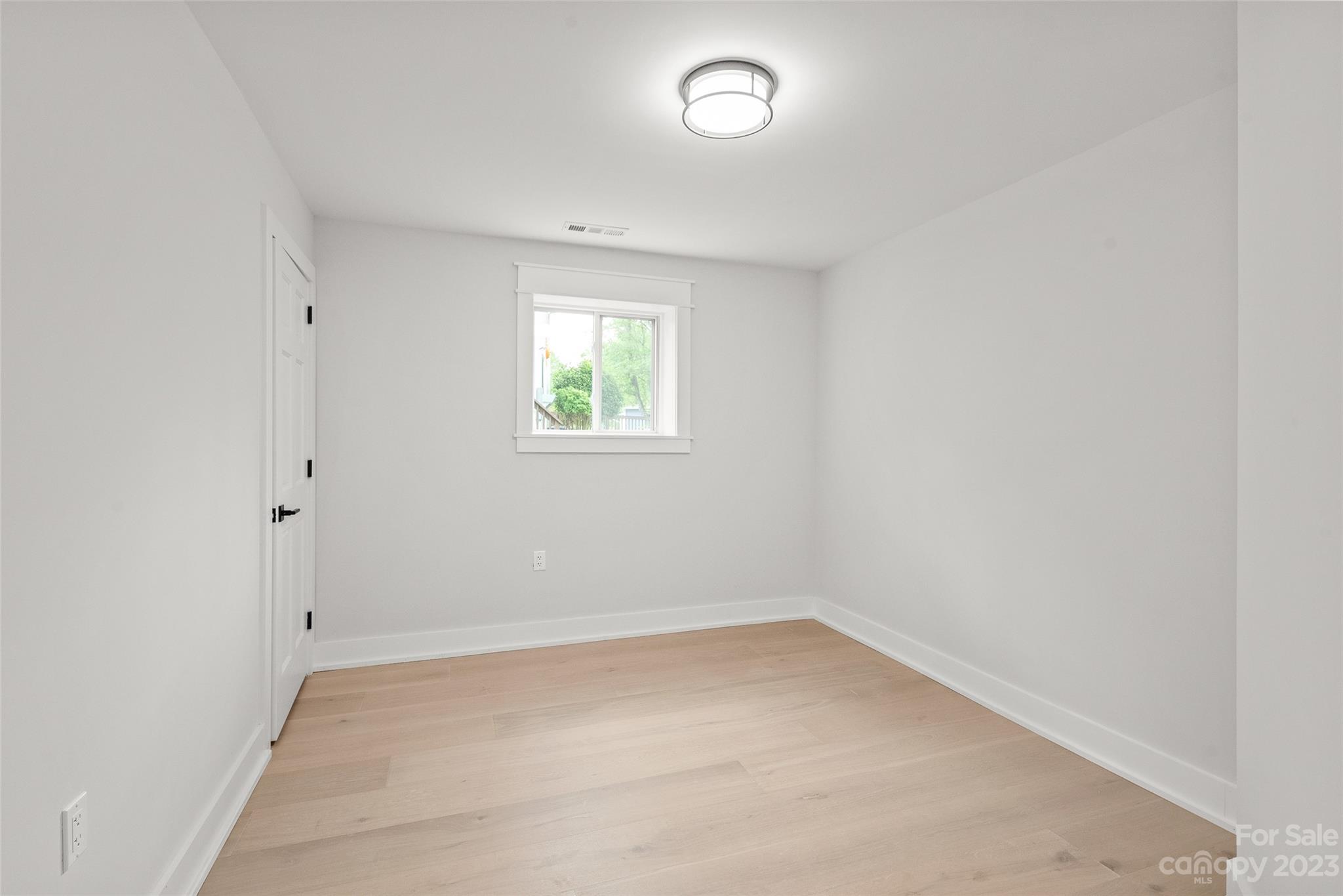 Tega Cay - Residential