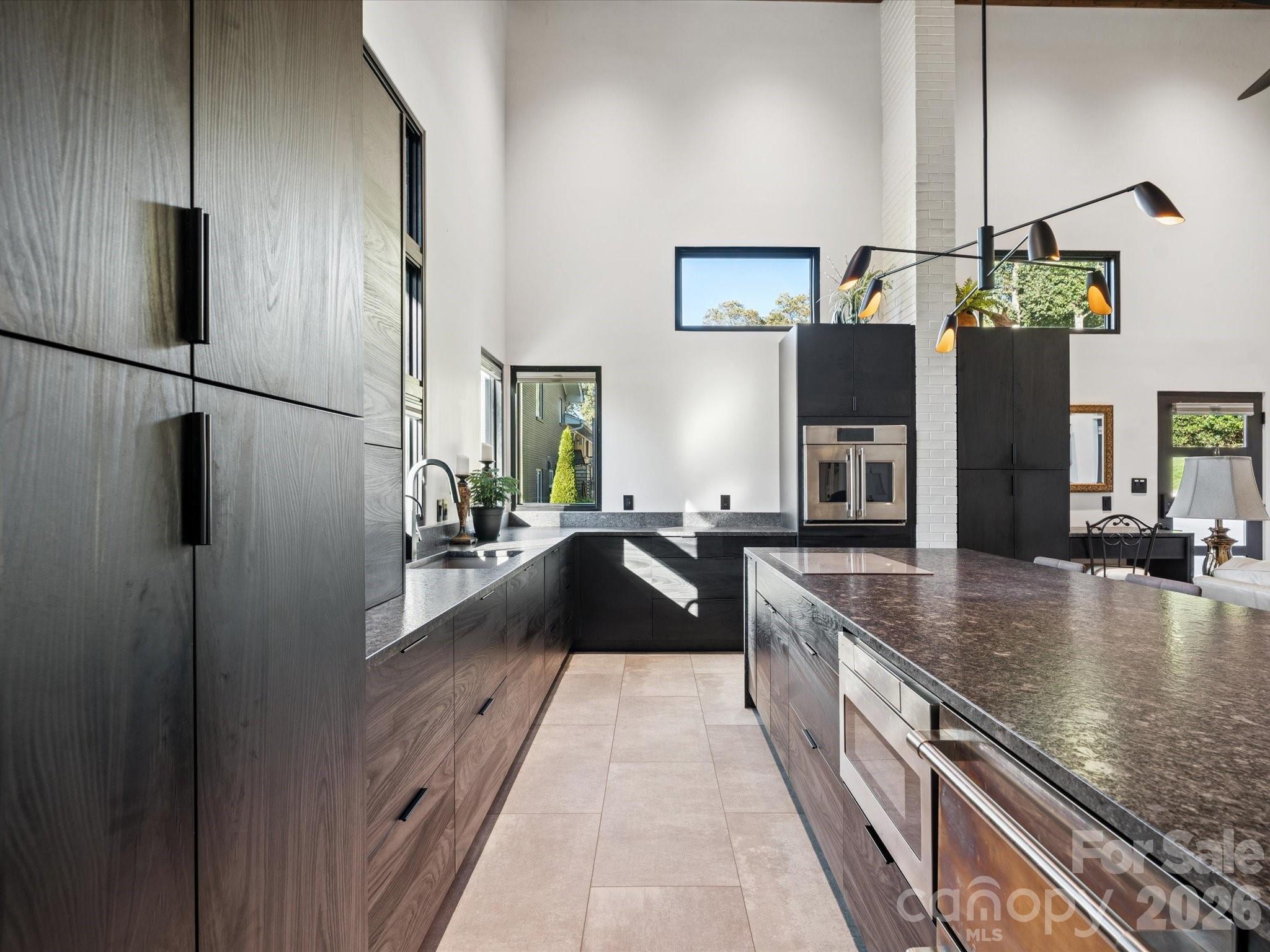 Country Club Acres - Residential