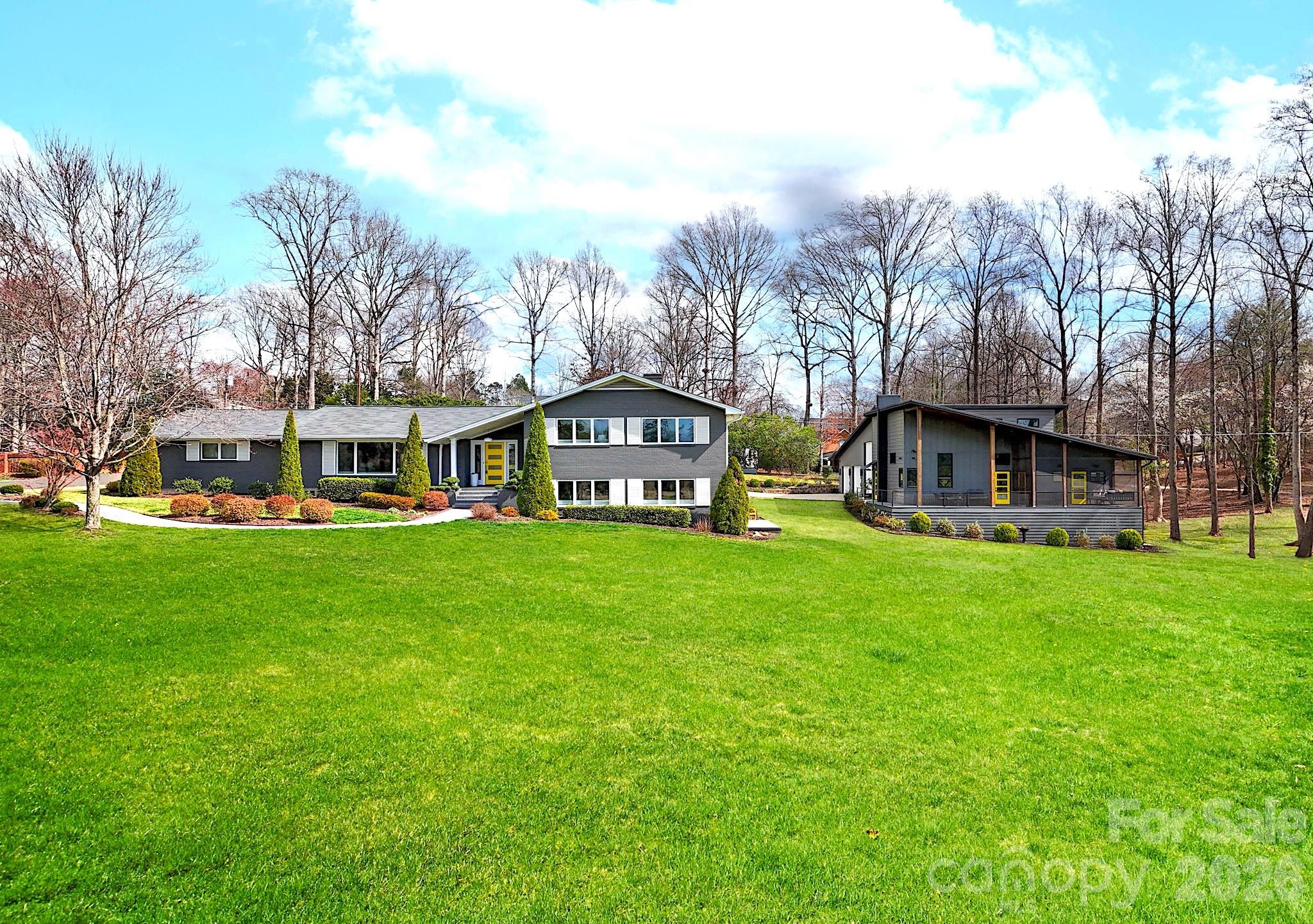 Country Club Acres - Residential