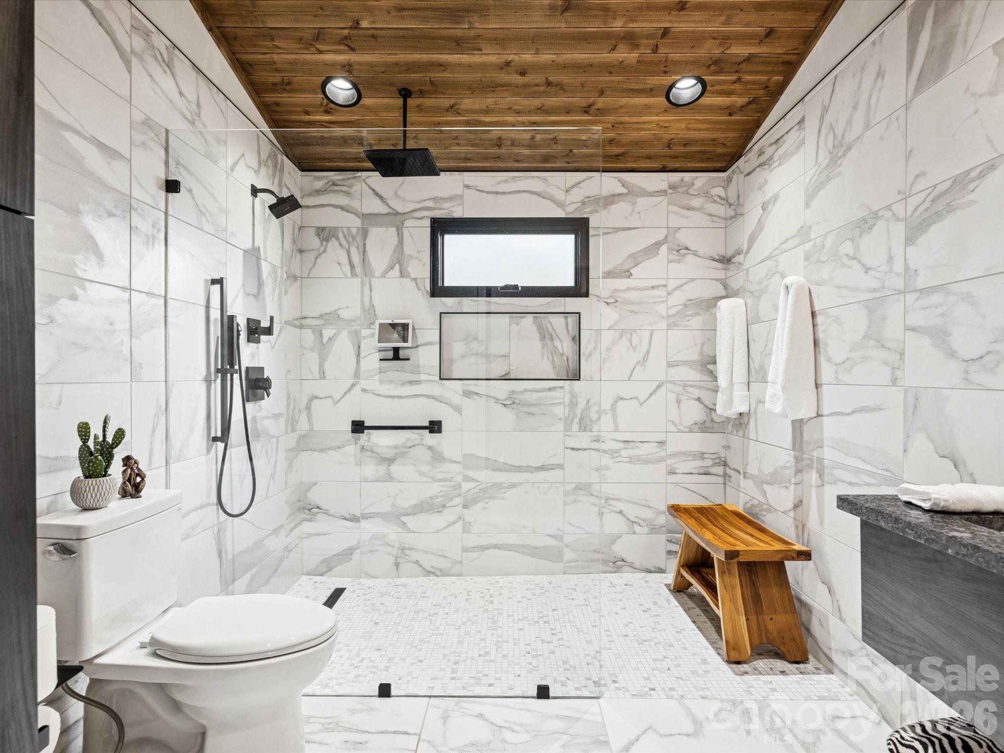 Country Club Acres - Residential