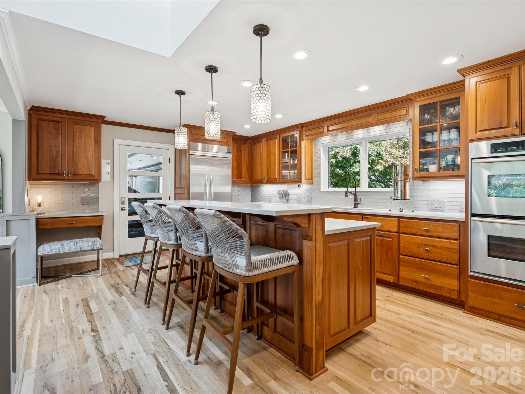 Country Club Acres - Residential