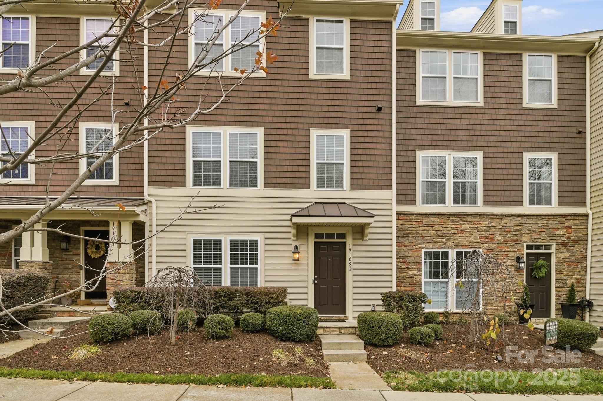 Harborside Townhomes - Residential