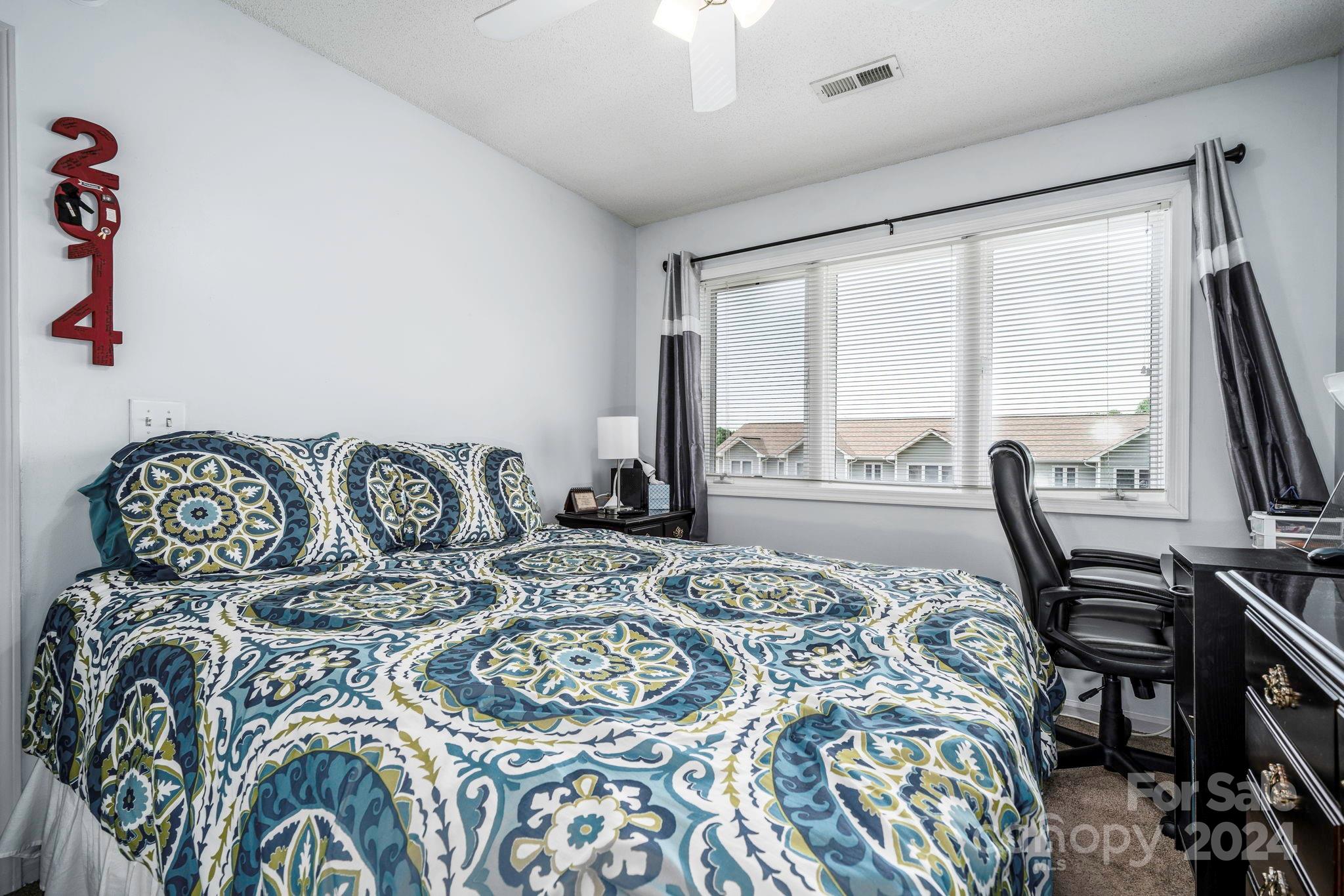 White Oak Manor - Residential