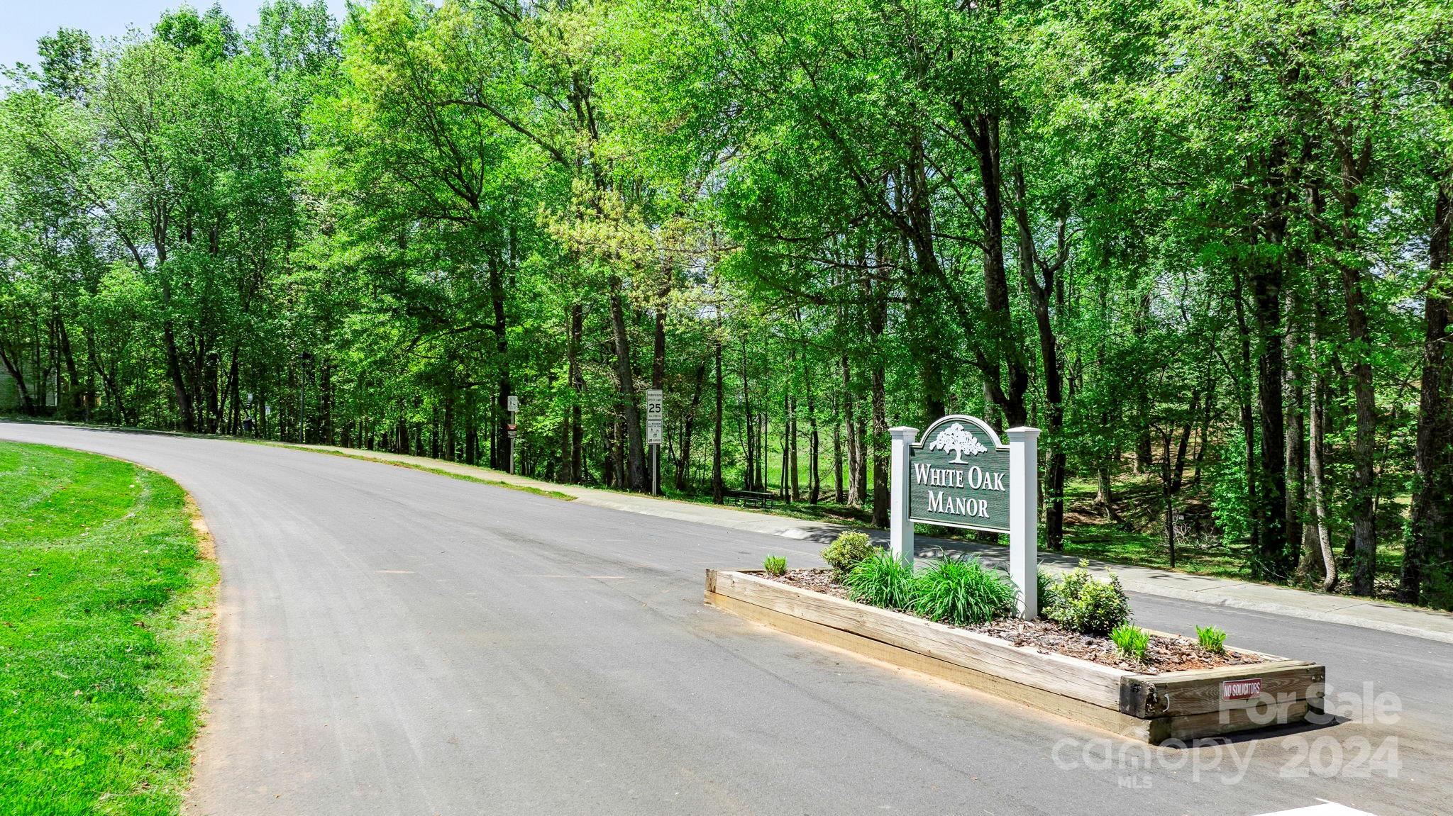 White Oak Manor - Residential