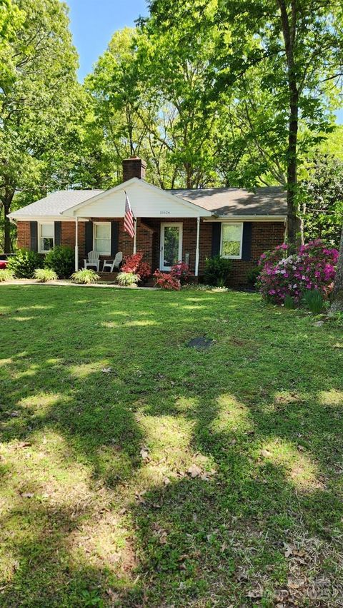 10624 Wood Meadow Drive Charlotte NC 28227