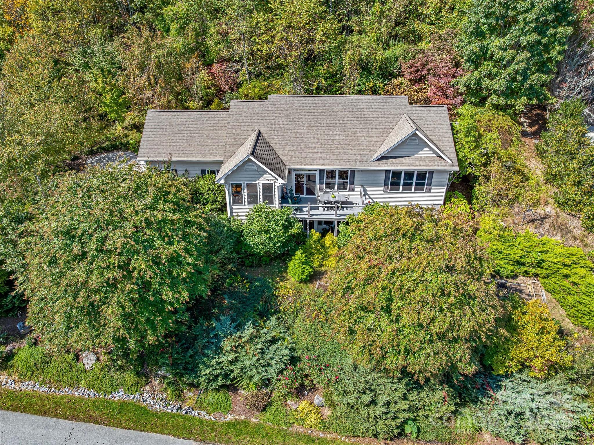 222 Bay Laurel Lane