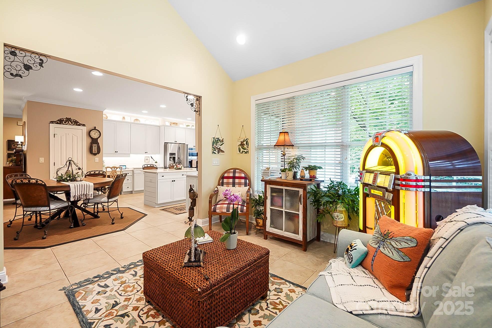 Macaulay - Residential