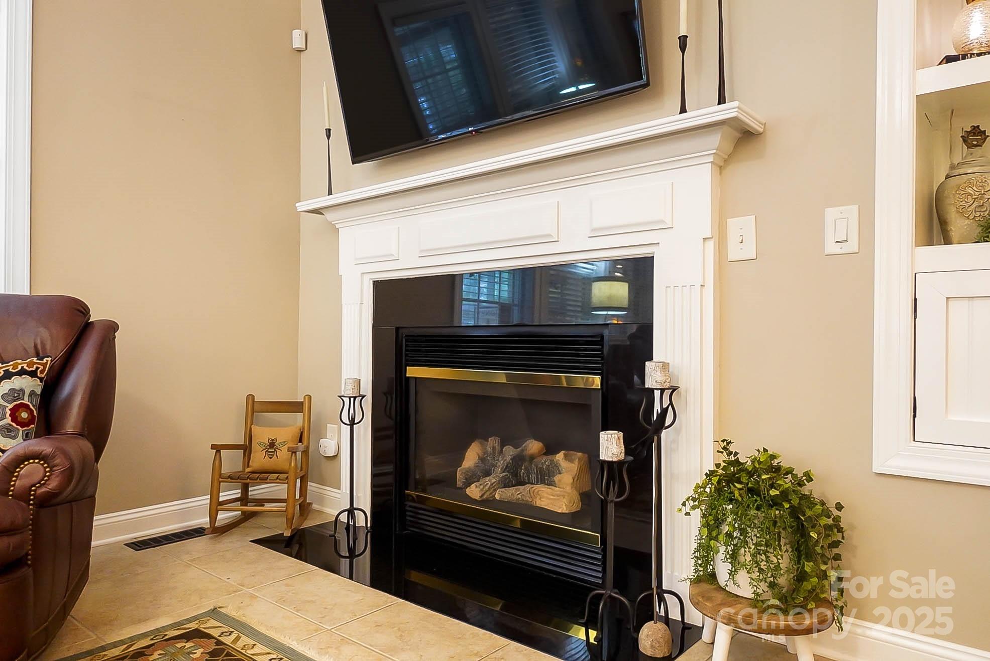 Macaulay - Residential