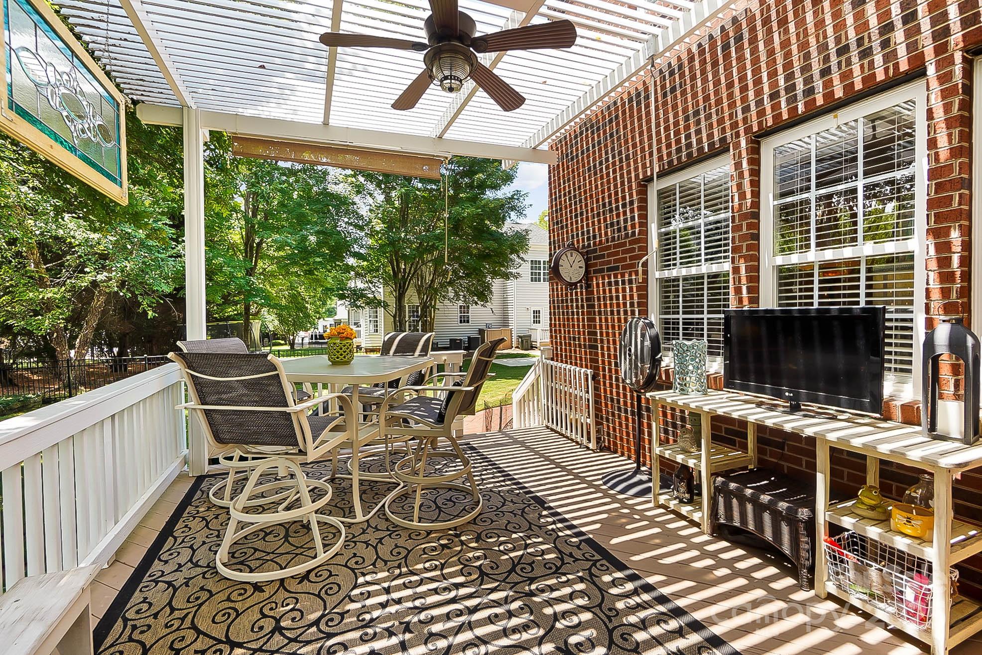 Macaulay - Residential