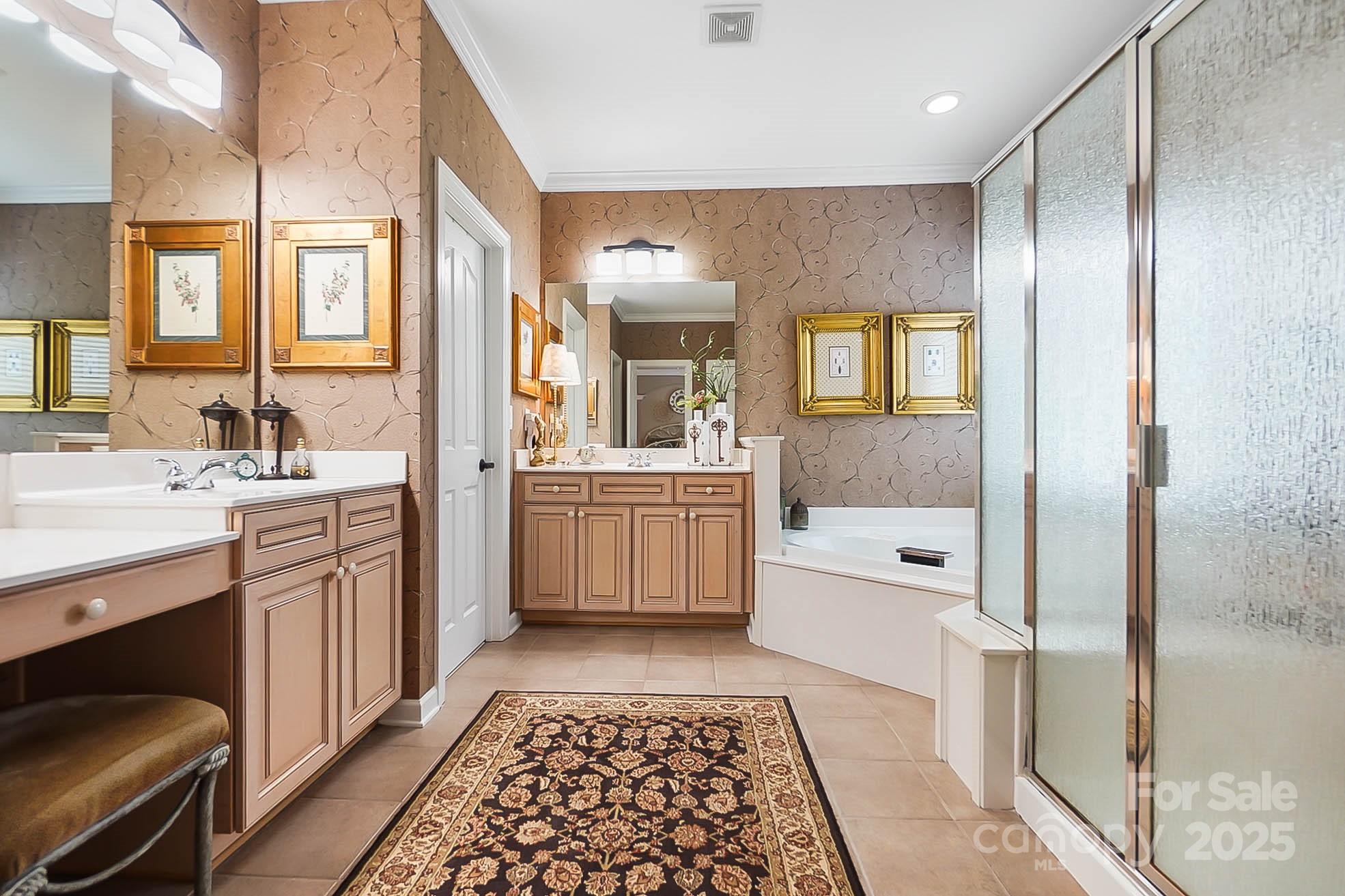 Macaulay - Residential