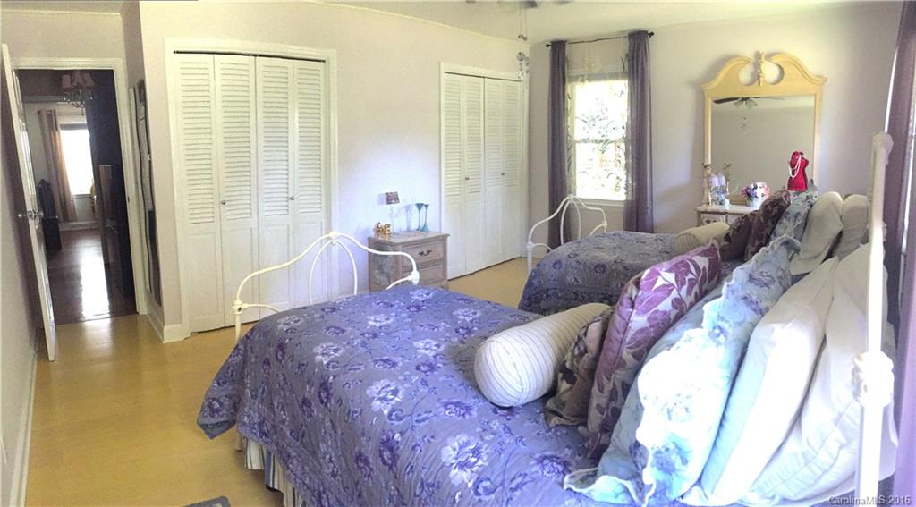 Meadow Lakes - Residential