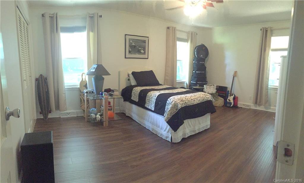 Meadow Lakes - Residential