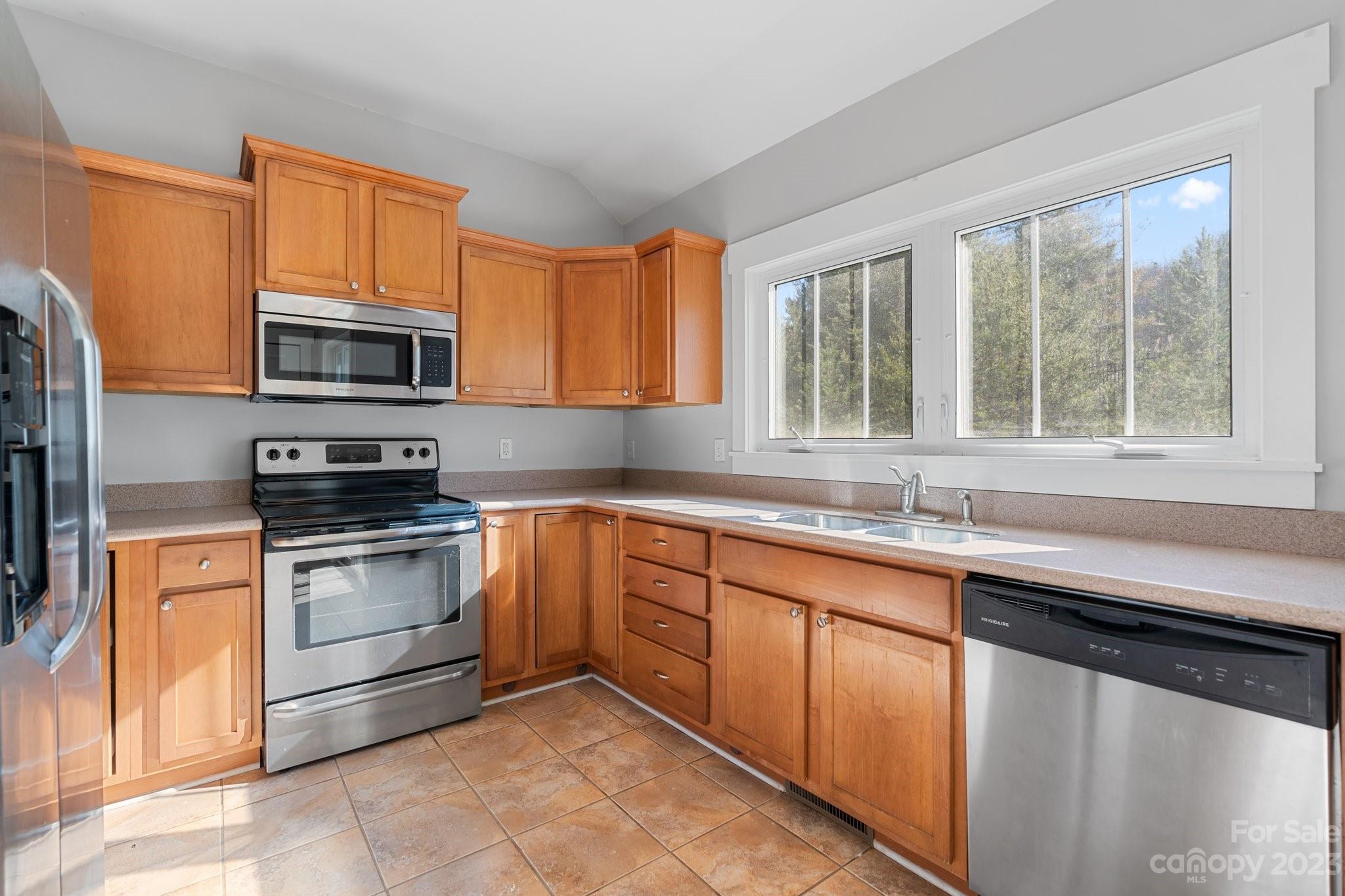 Waterstone Place - Residential