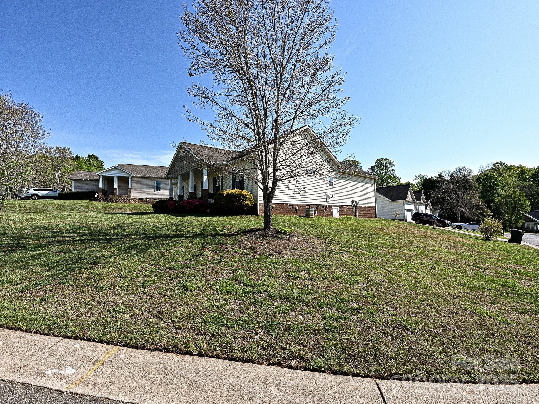 1009 Preston Drive