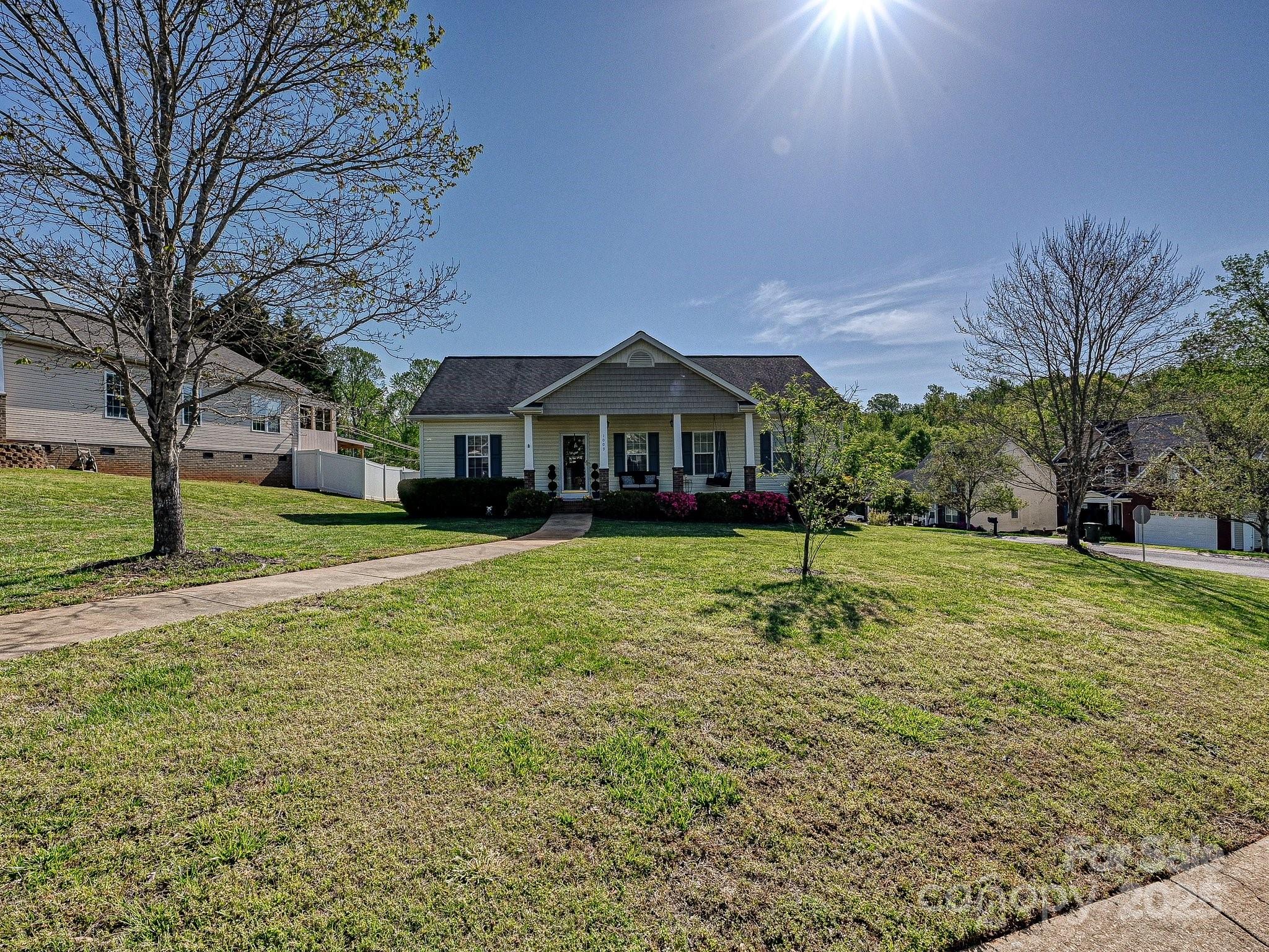 1009 Preston Drive