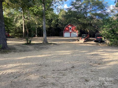 4817 Blade Run Road Edgemoor SC 29712