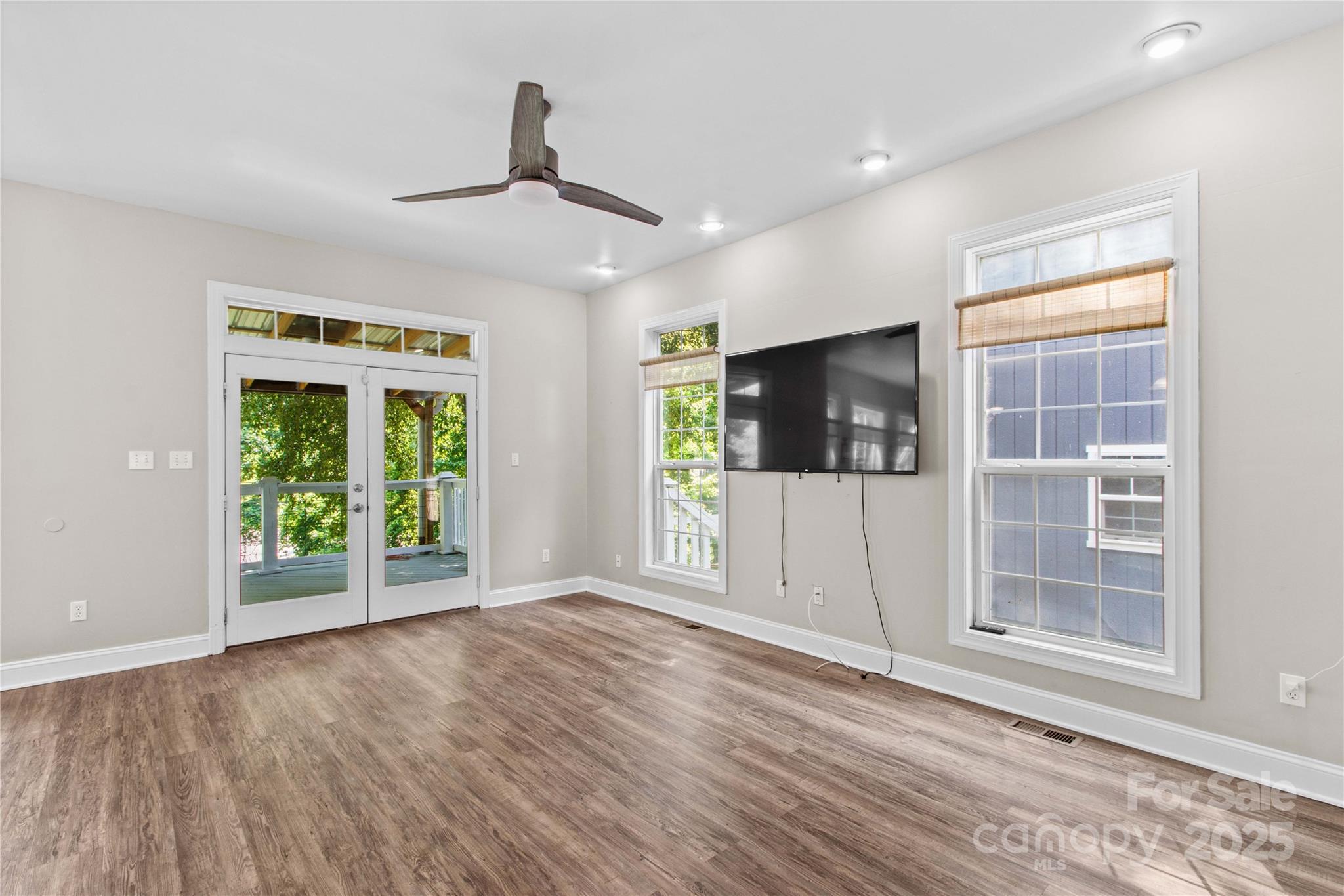 Crystal Bay - Residential