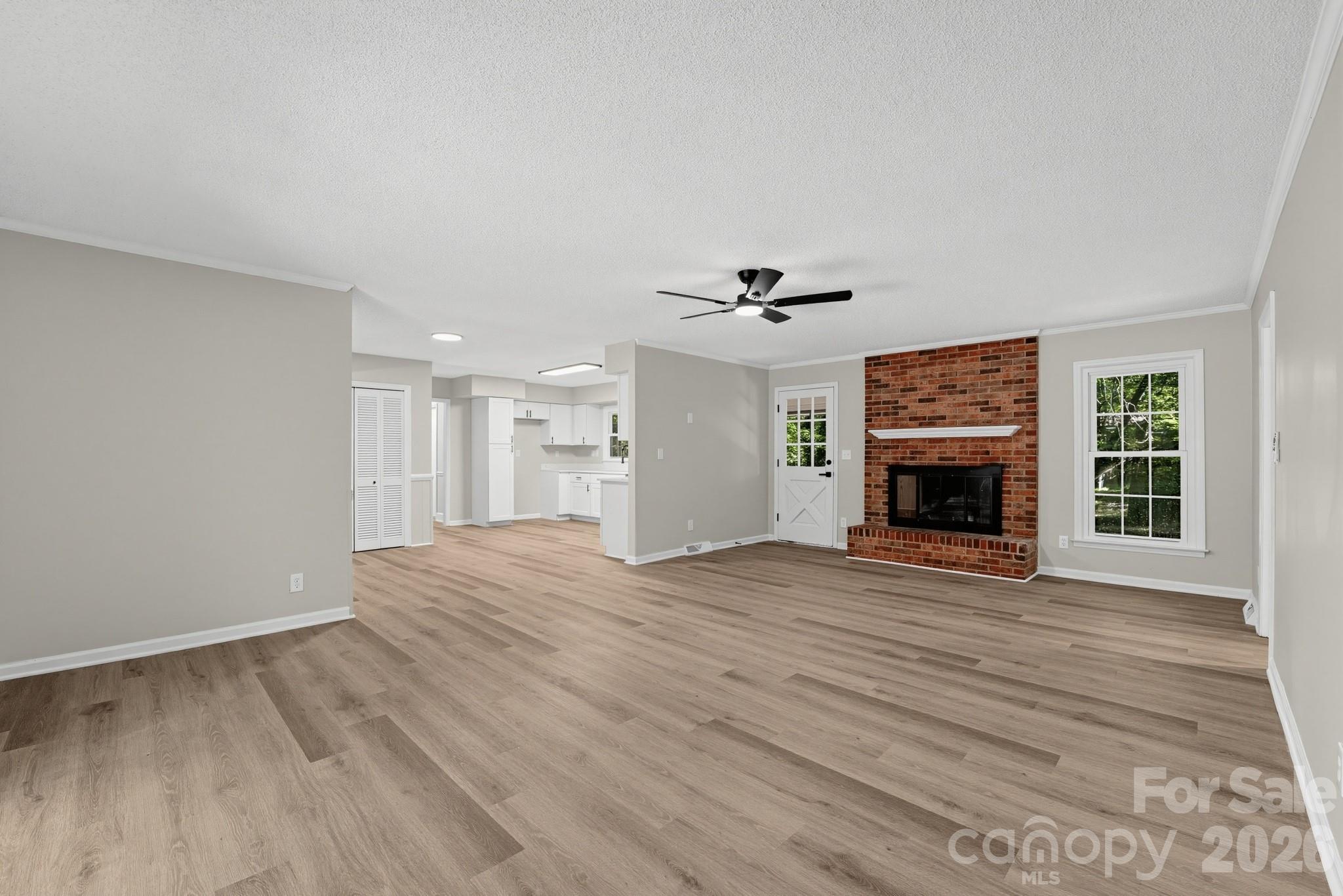 4820 Golfview Court