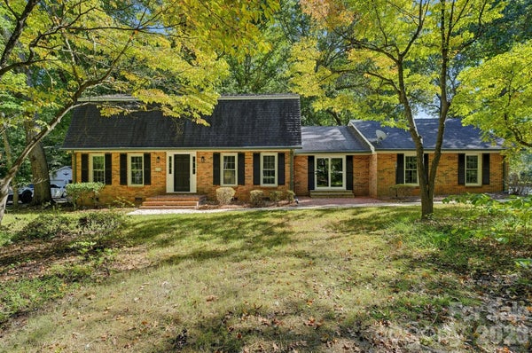 4820 GOLFVIEW CT, MINT HILL, NC 28227 - Image 3af7d96507f0c4344ff048e763526dfe/3830193064