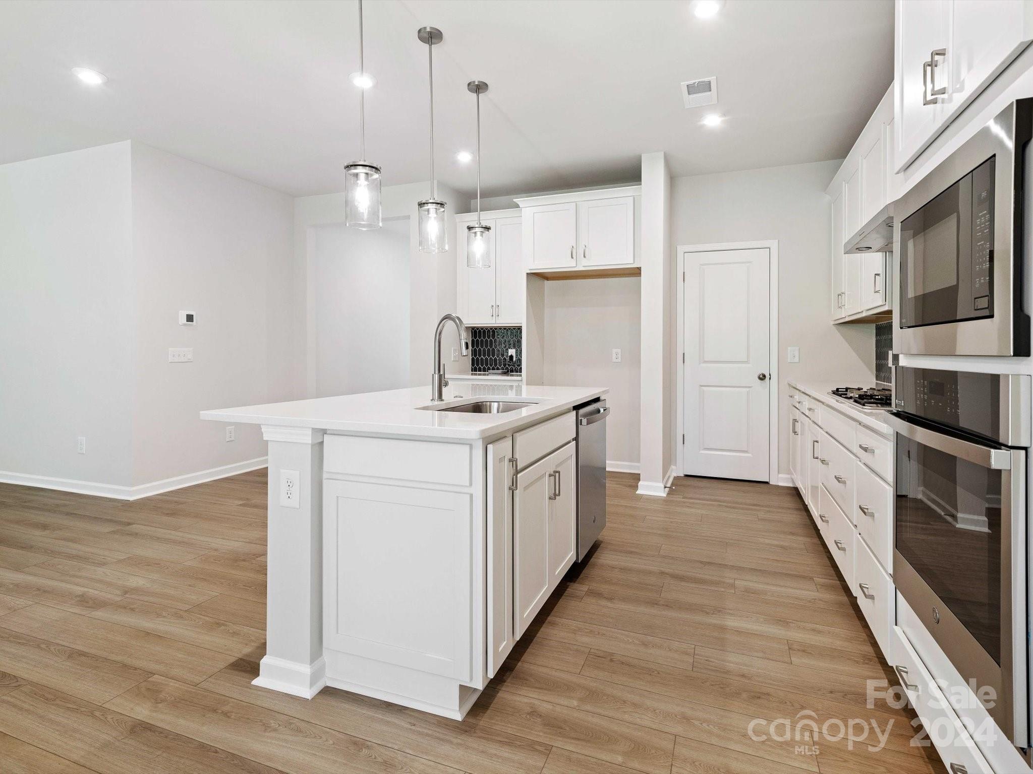 Alton Creek - Residential