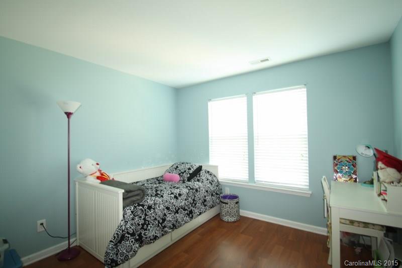 Captains Point - Residential