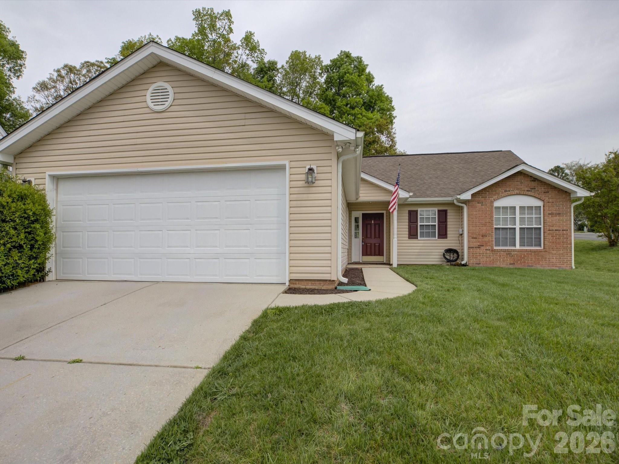 Hollythorn - Residential