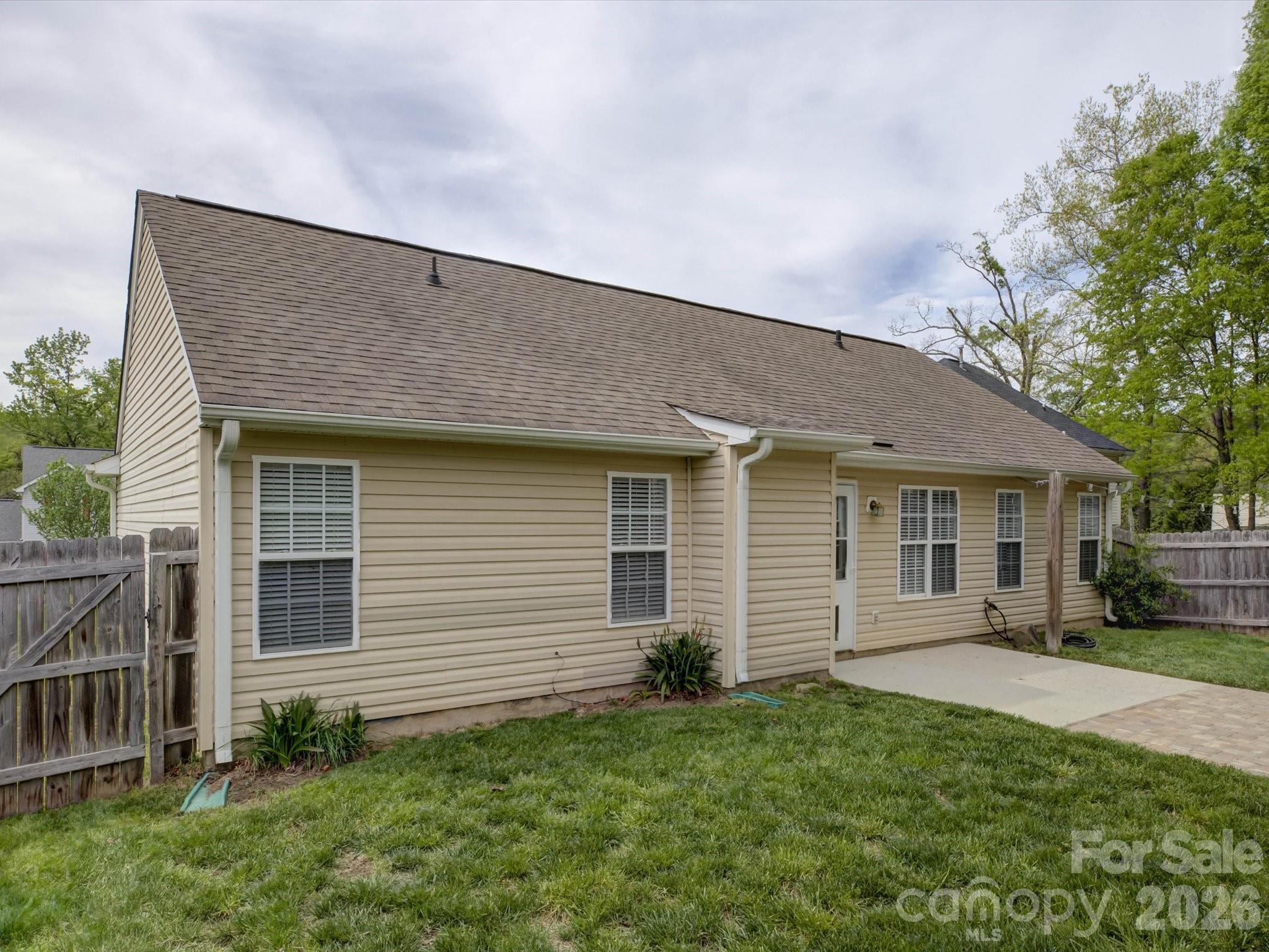 Hollythorn - Residential